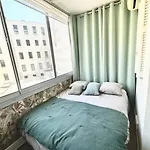 Appartement Rue Halevy A 2 Pas De La Plage