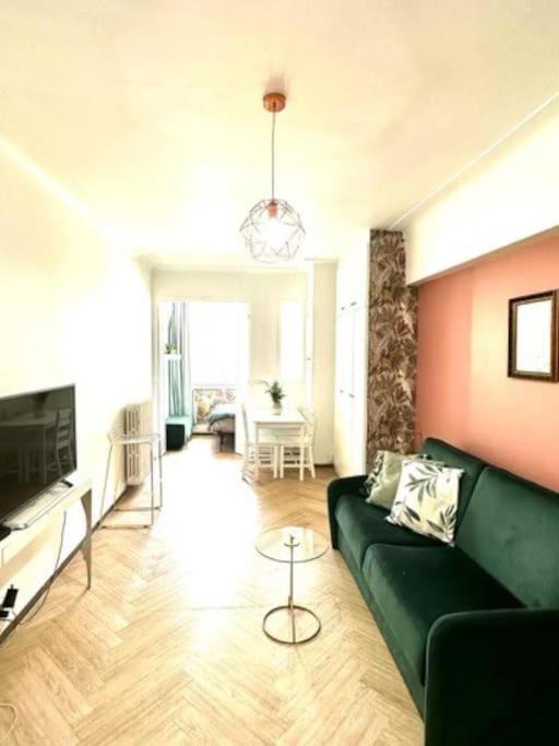 Appartement Rue Halevy A 2 Pas De La